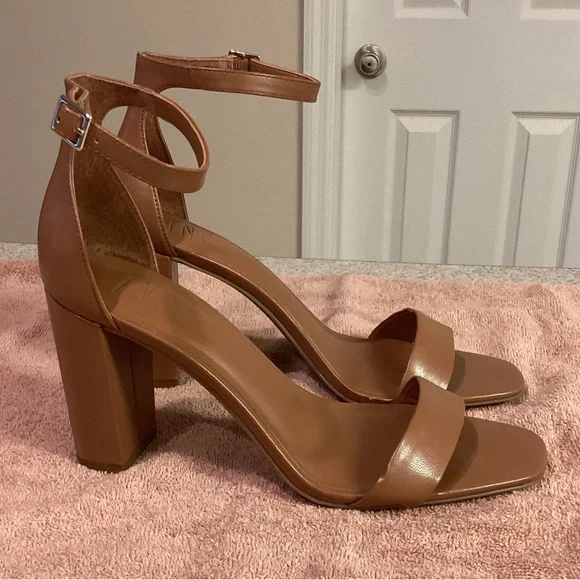 INC International Concepts Chestnut Block Heels - Picture 2 of 11